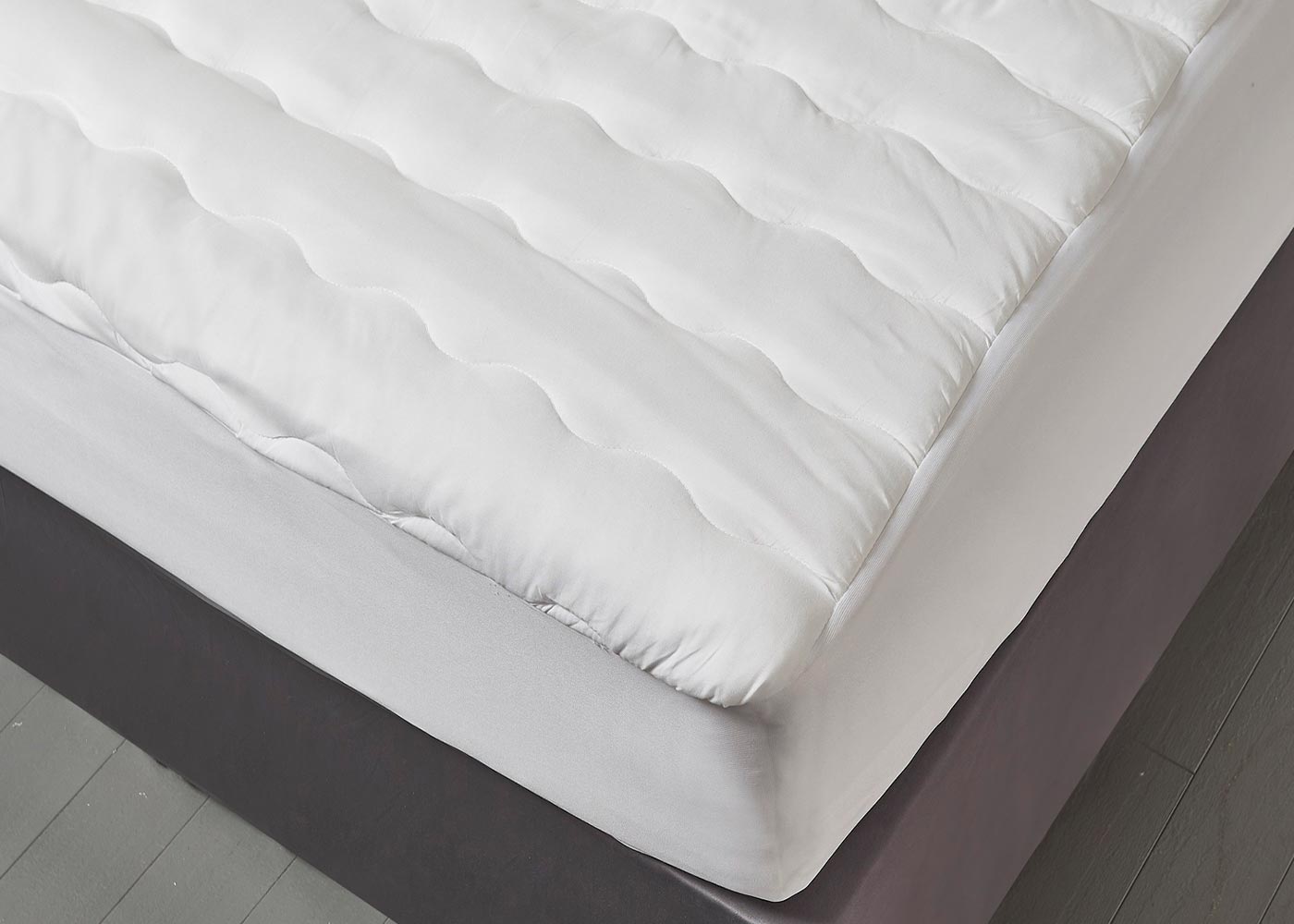 Allergen-Free Cotton Top Waterproof Mattress Pad