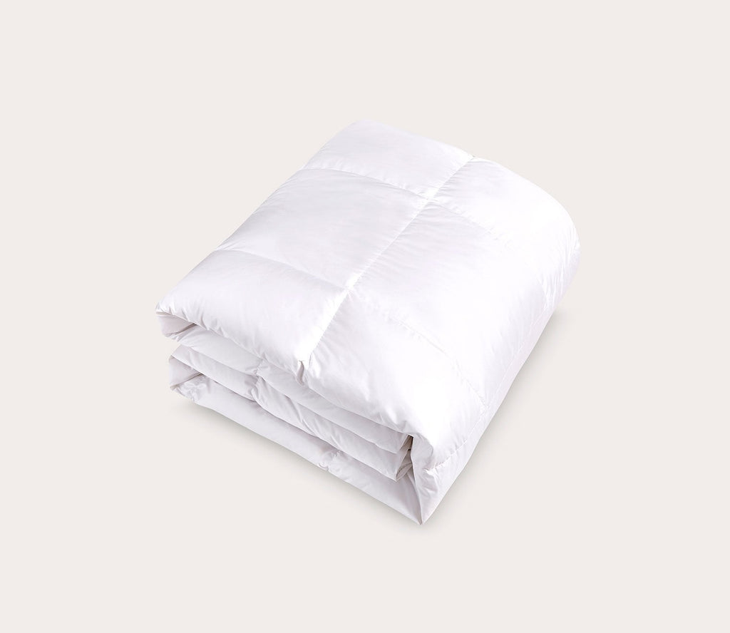 All Season Ultra-Soft Microfiber White Down Fiber Comforter