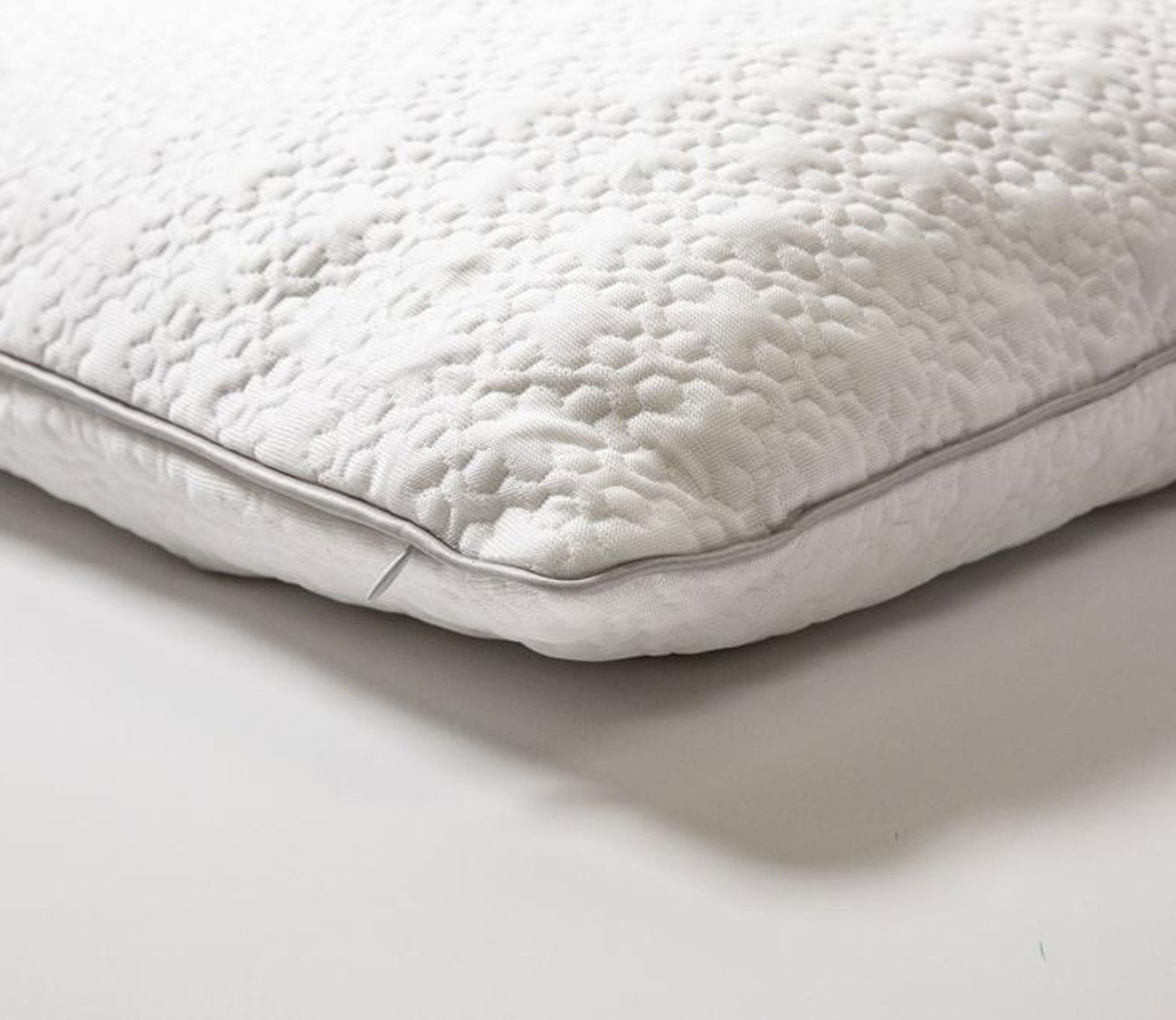 Active Cooling Memory Foam Cluster Pillow
