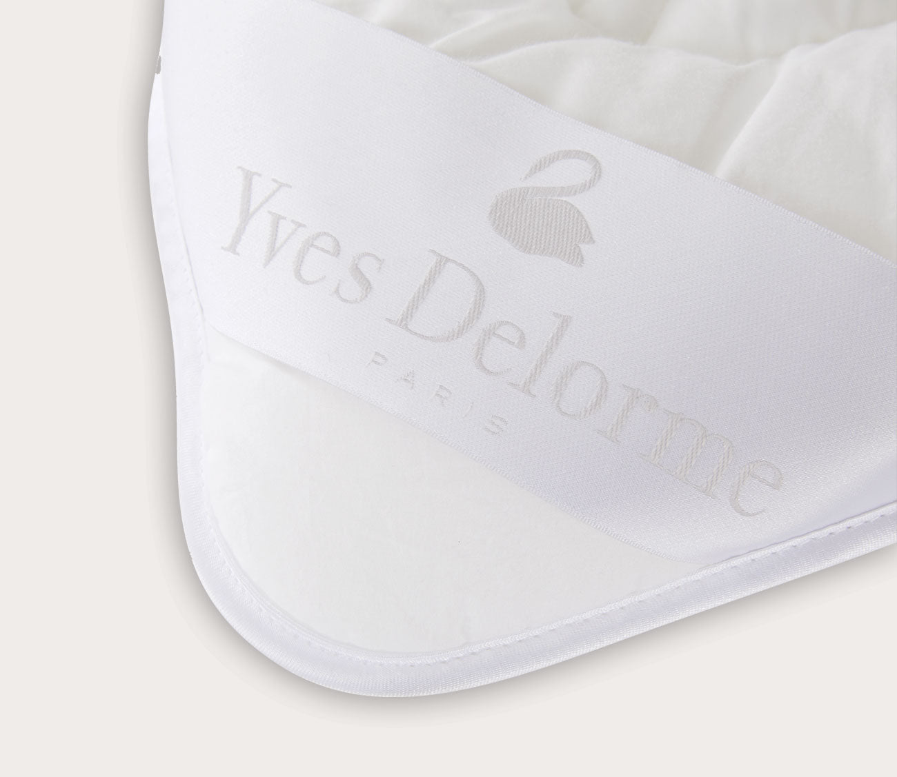 Organic Cotton Anti-Allergy Down Alternative Comforter