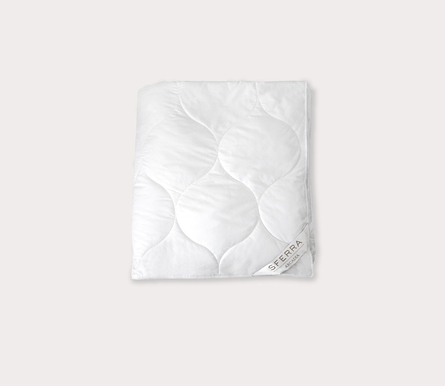 Arcadia Down Alternative Blanket