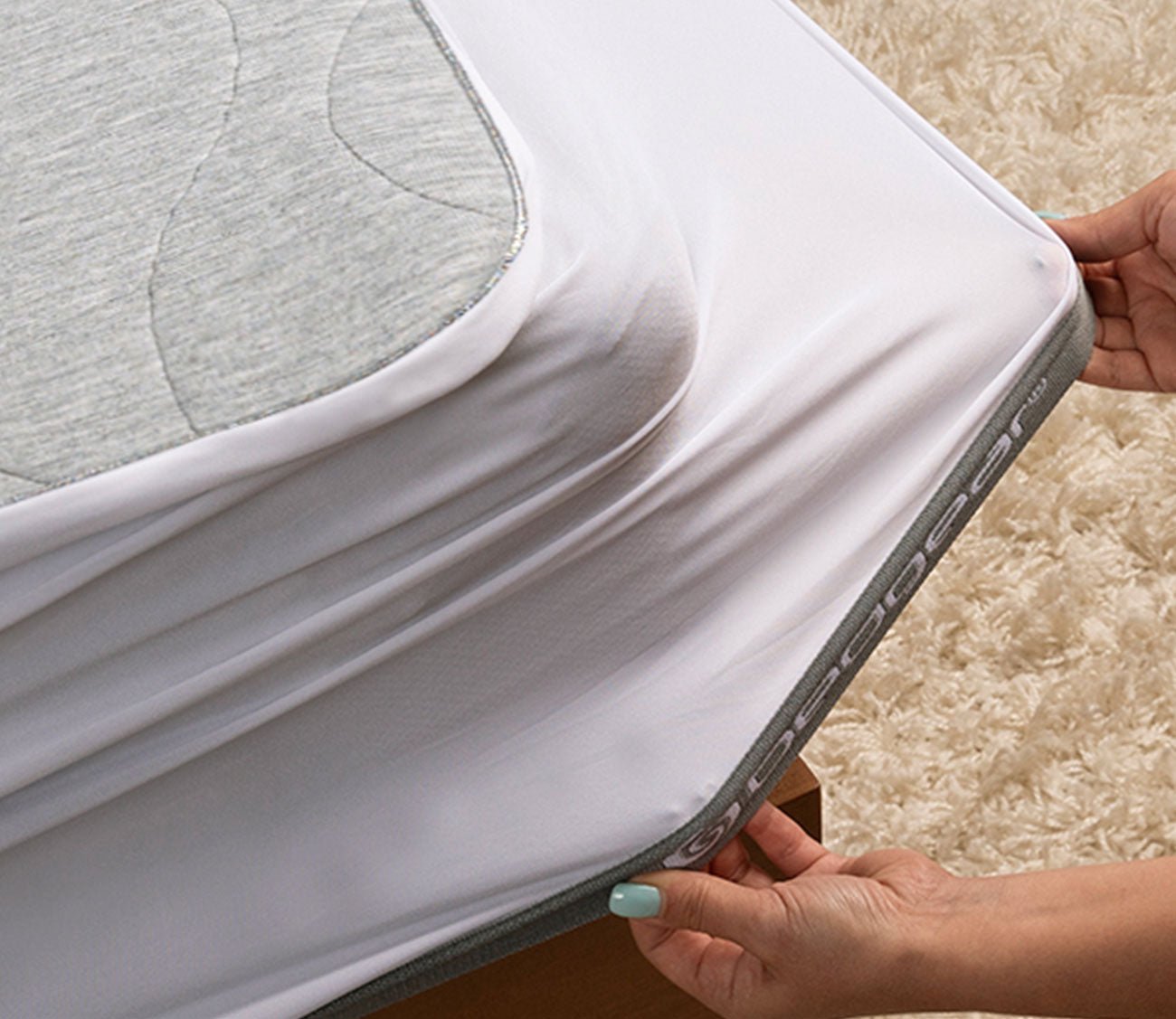 Ultra-Breathable Waterproof Fitted Mattress Protector Cover