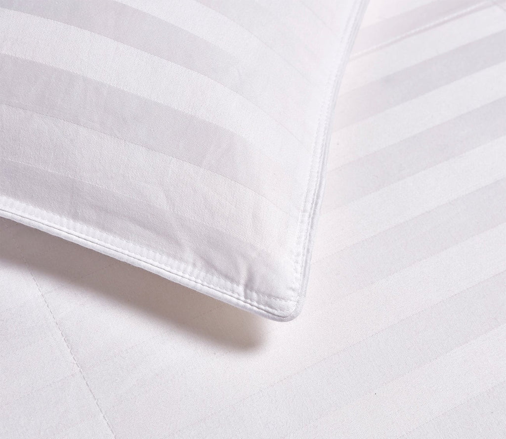 Blue Ridge Home Damask Cotton White Goose Down and Feather Comforter
