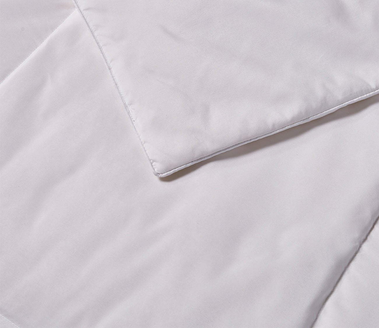 Blue Ridge Home Microfiber Natural Feather and Down Blend Comforter