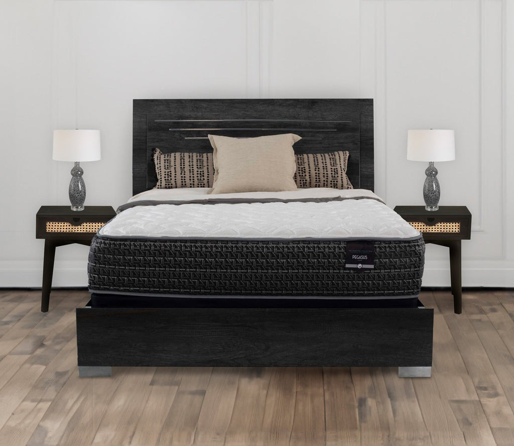 Pegasus Firm 832-Coil Zoned Innerspring Mattress
