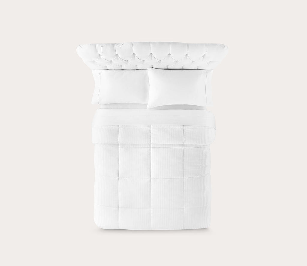 Cotton Damask Luxury Down Alternative Comforter