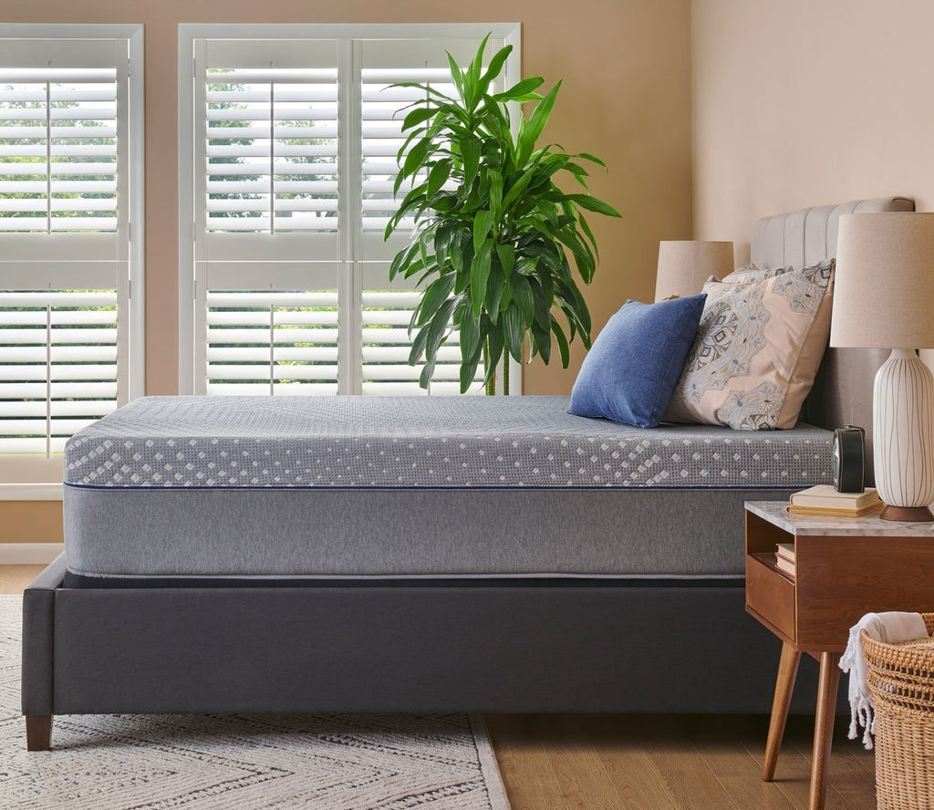 Sealy Posturepedic® Elsanta Hybrid Soft Mattress - FLOOR SAMPLE