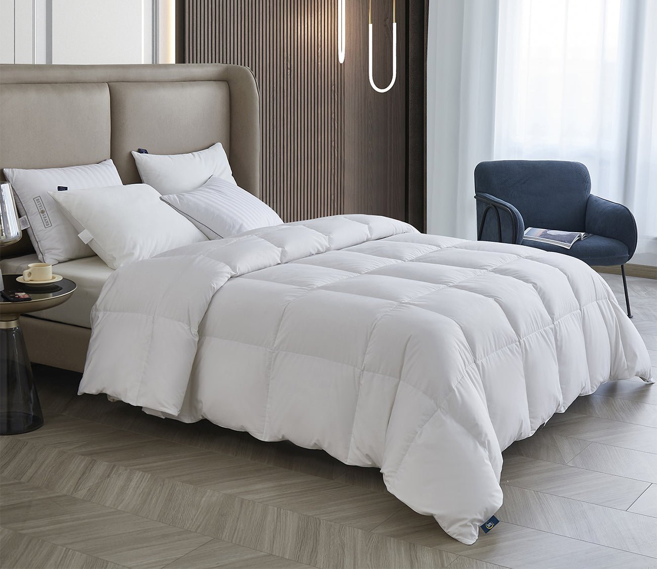 All Season Polyester and Cotton Blend Goose Down Fiber Comforter