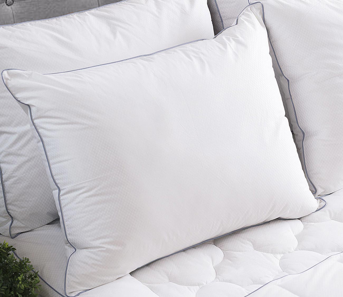 Soft Cooling Down Alternative Pillow Multiple Sizes