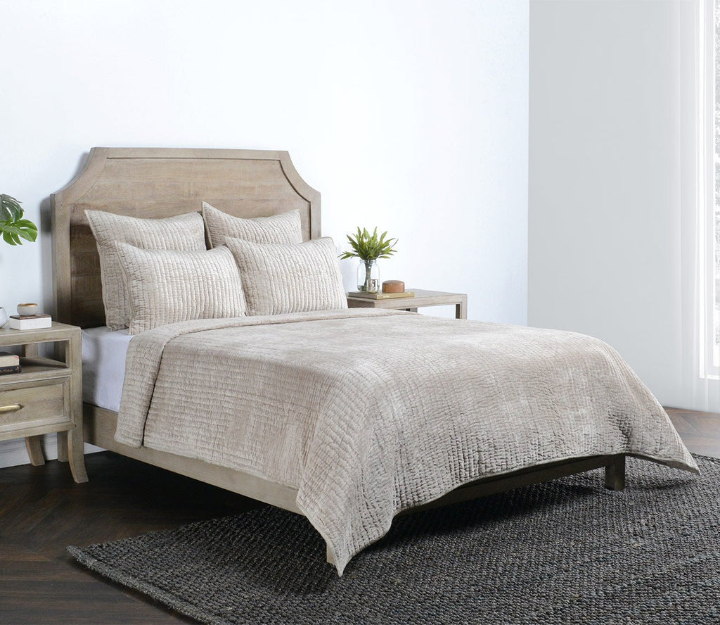 Bari Velvet Pebble Quilt