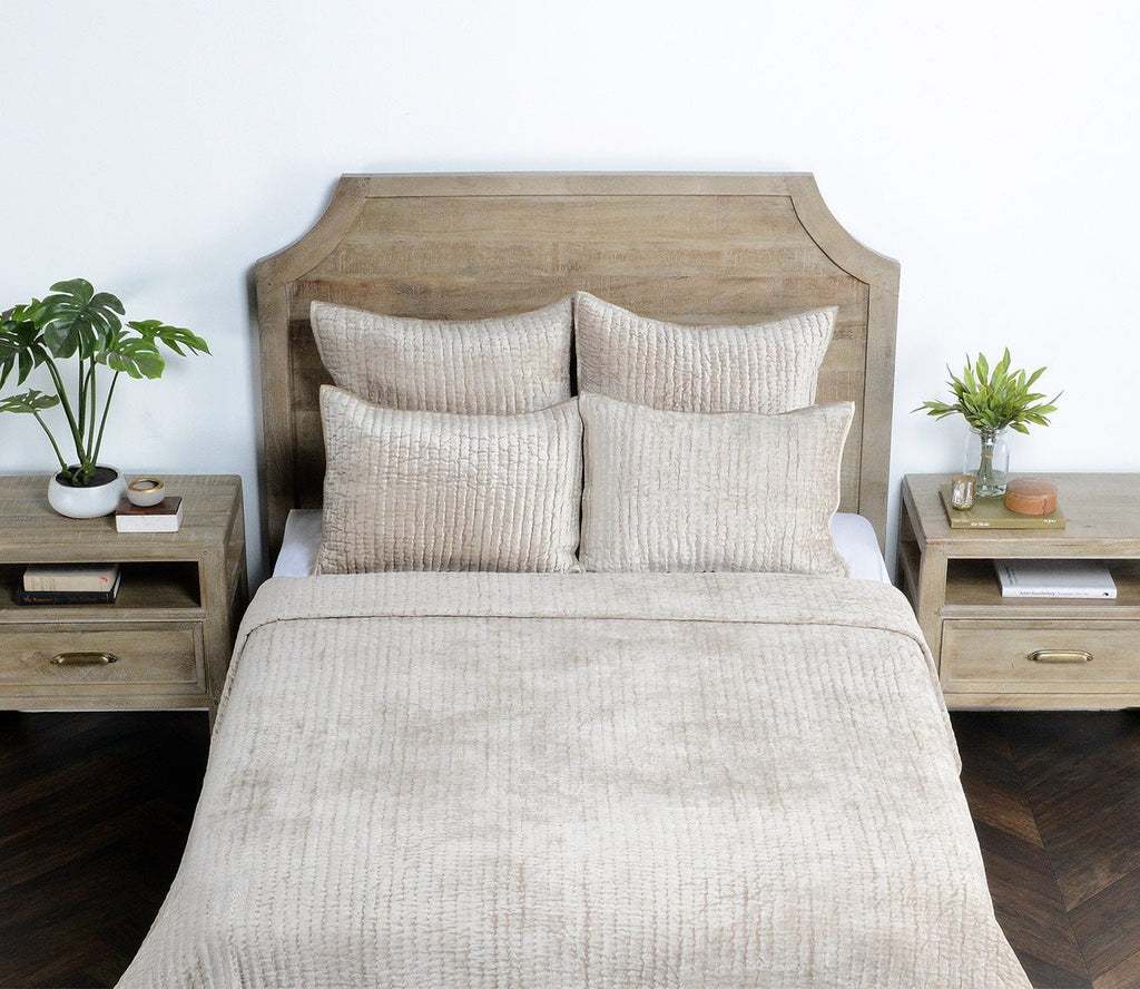 Bari Velvet Pebble Quilt