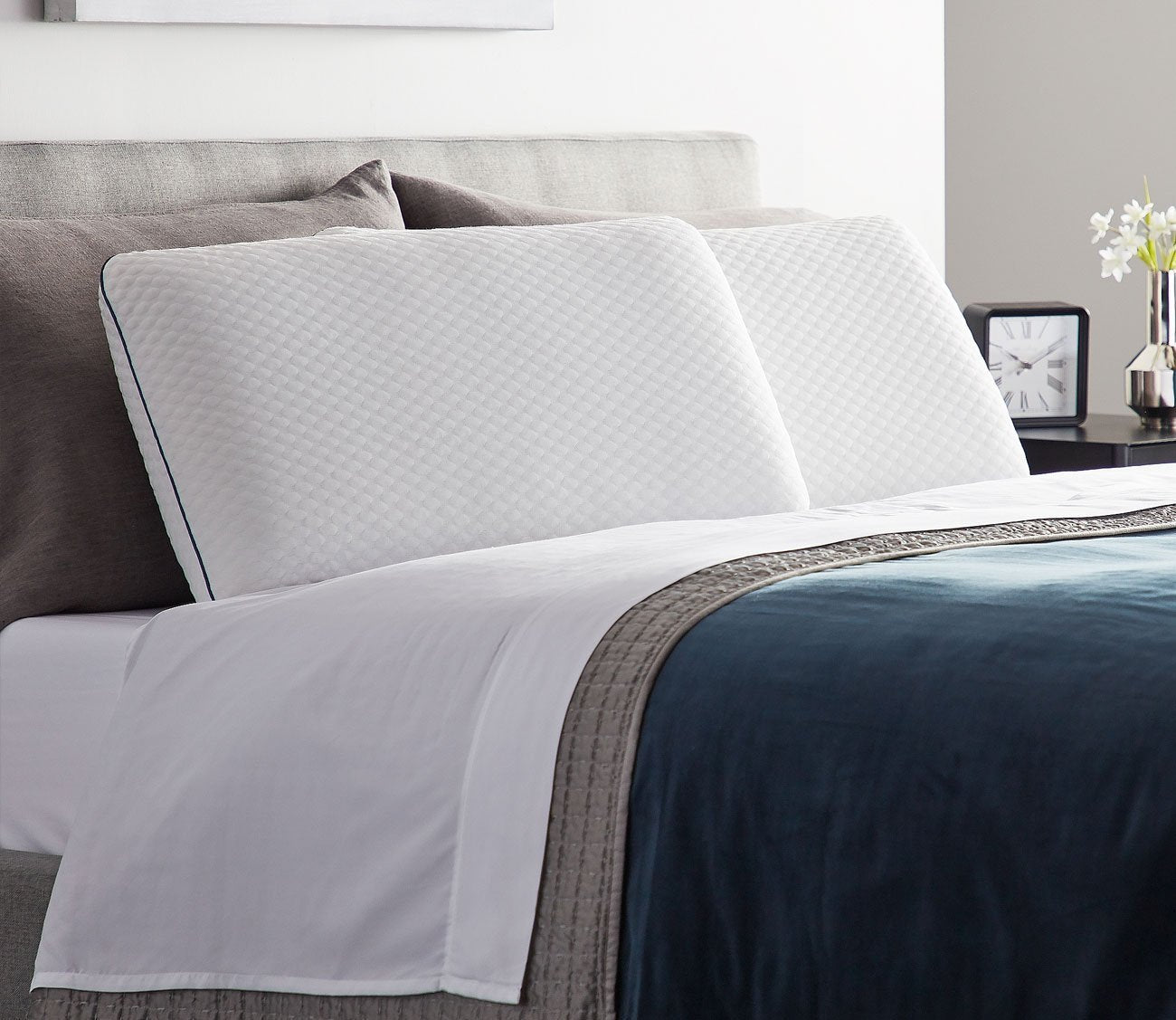Ventilated Gel Memory Foam Cooling Pillow with Cover